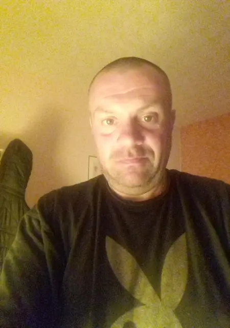Олег з Kovel, шукаю на сайті знайомства без зобов'язань