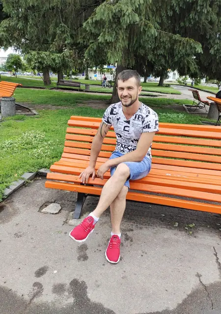 Я Олександр, 33, знакомлюсь без обязательств в Конотопе