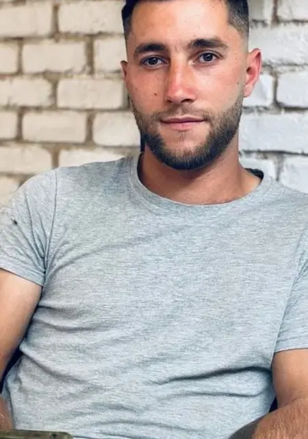 Я Bulgaru, 29, знакомлюсь для совместных путешествий в Брашове