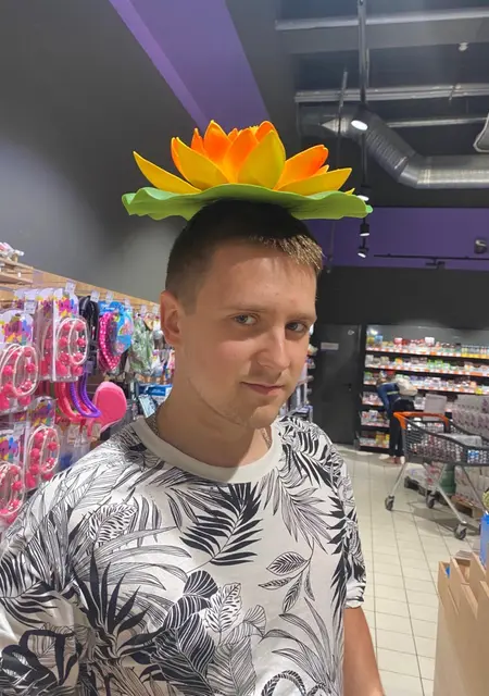 Я Bohdan, 24 років, знайомлюсь без зобов'язань у Чернігові