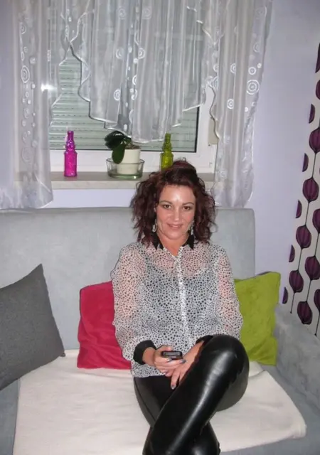 Я Angelika, 39, знакомлюсь в Варшаве