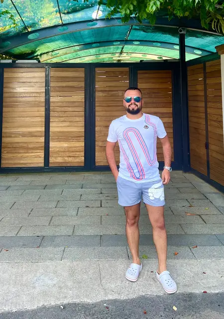 Enes из Стамбула, ищу на сайте постоянные отношения