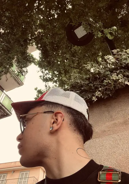 Я Okok, 25, из Загароло, ищу знакомства на одну ночь