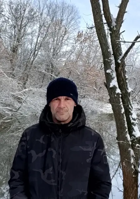 Я Макс, 49, из Днепра, ищу знакомства на одну ночь