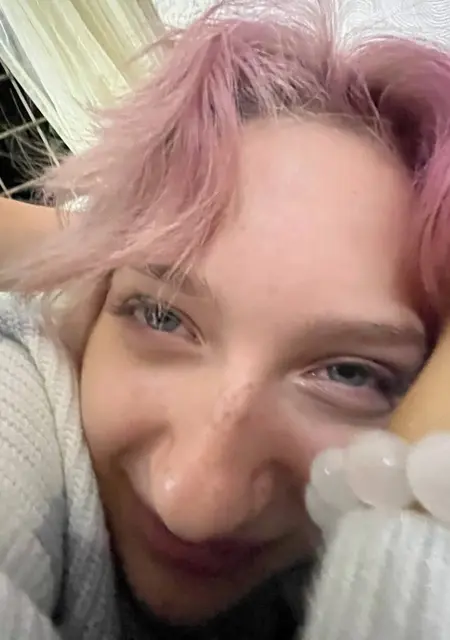 Викуся з Миколаєва, мені 19 років, познайомлюсь для вірт