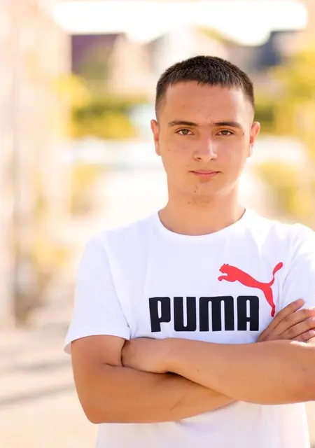 Oleh из Варшавы, ищу на сайте открытые отношения