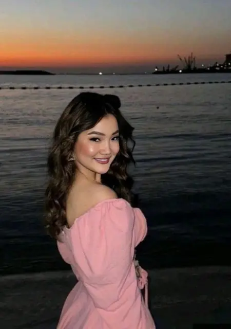 Aizaana из Дубая, мне 22, познакомлюсь для общения