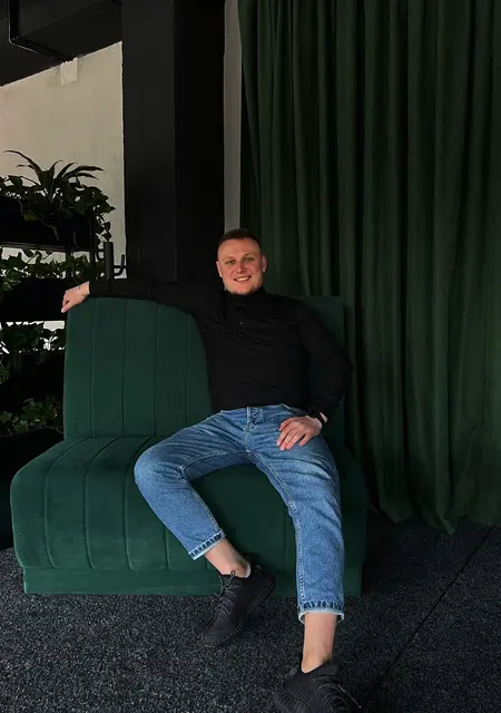 Максим из Ивано-Франковска, мне 31, познакомлюсь для общения