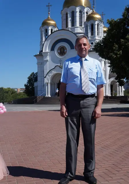 Я Сергей Иванов, 61, из Днепра, ищу знакомства без обязательств