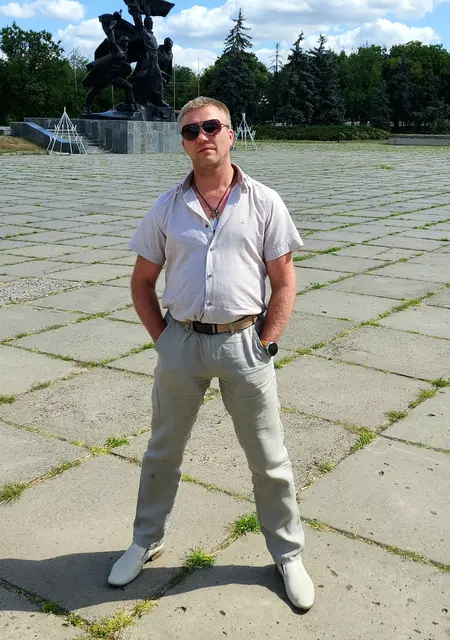 Эпикур из Луганска, ищу на сайте приятное времяпровождение