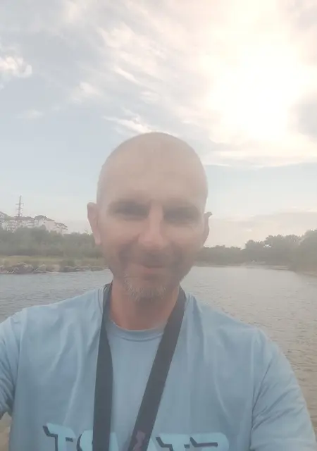 Я Алим, 44, из Кременчуга, ищу знакомство для общения