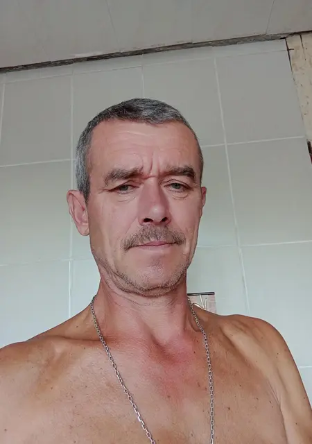 Я Viktik, 52 років з Житомира, шукаю знайомства на одну ніч