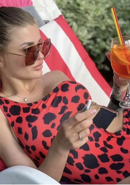 Я Алина, 32 років з Кривий Ріг, шукаю знайомство для дружбы