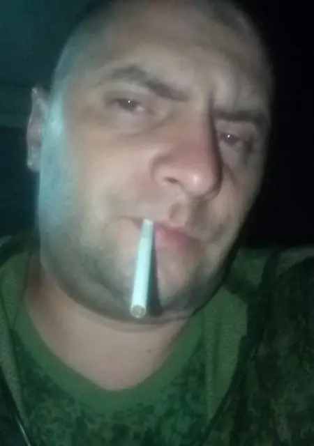 Павел з Горлівки, мені 42 років, познайомлюсь для приємного проведення часу