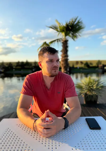 Oleksandr из Тернополя, мне 39, познакомлюсь без обязательств