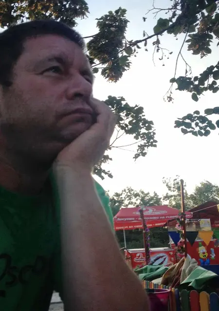 Слава з Запоріжжя, мені 50 років, познайомлюсь на одну ніч