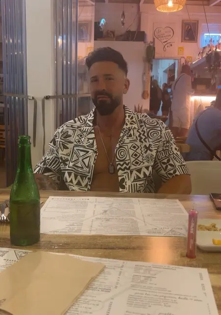 Soy Espartano, 39 años de Madrid, busco conocer gente para relación a largo plazo