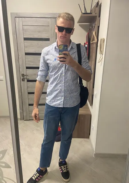 Я Олександр, 23 років з Хмельницький, шукаю знайомство для спілкування