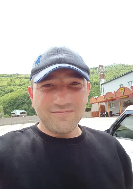 Вася из Львова, ищу на сайте приятное времяпровождение