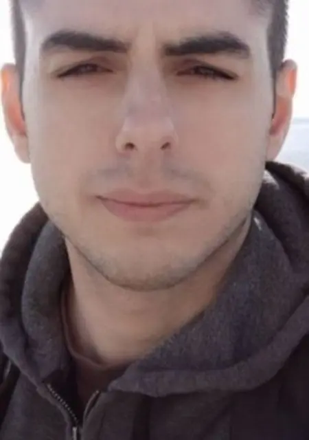 John Locke из Стамбула, мне 27, познакомлюсь