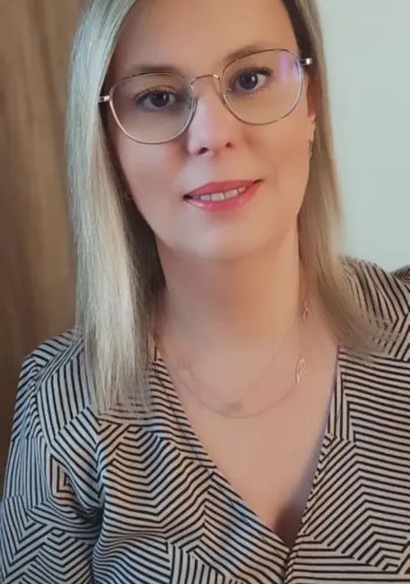 Renia из Варшавы