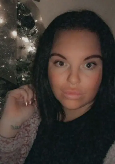 Jade из Лондона, мне 34, познакомлюсь