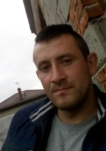 Я Tomu, 34, из Варшавы, ищу знакомство