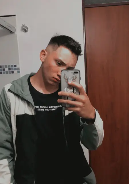 Я Giovanny, 23, знакомлюсь для общения в Колония дель Валье