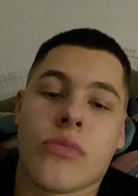 Я Dima, 21, знакомлюсь для вирта в Париже