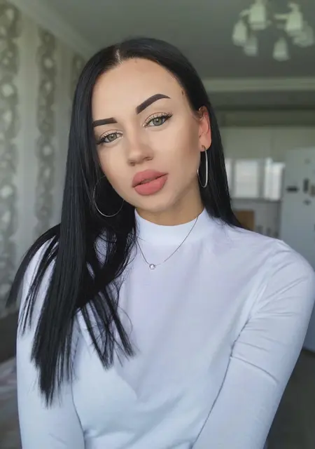 Я Kira, 34, из Днепра, ищу знакомства без обязательств