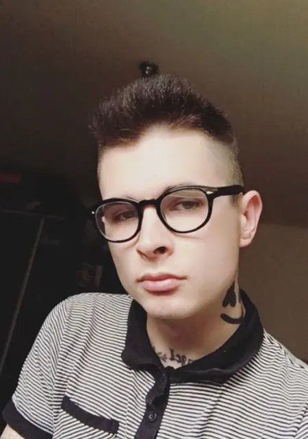 Я Dominik, 22, из Варшавы, ищу знакомство