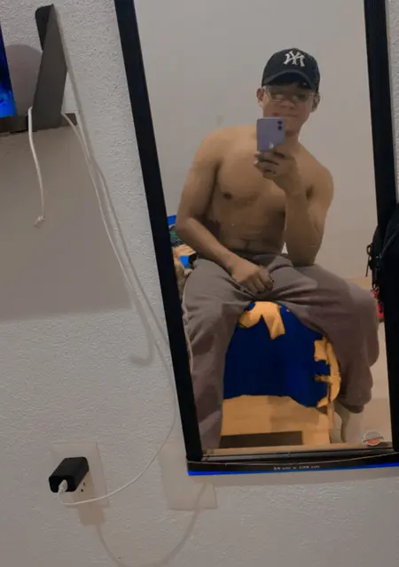 Ale из Мехико, ищу на сайте приятное времяпровождение