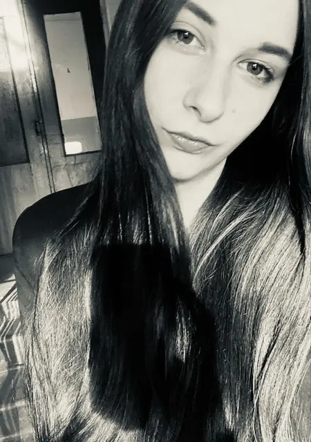 Я Кристина, 22 років, знайомлюсь для вірт у Чернігів