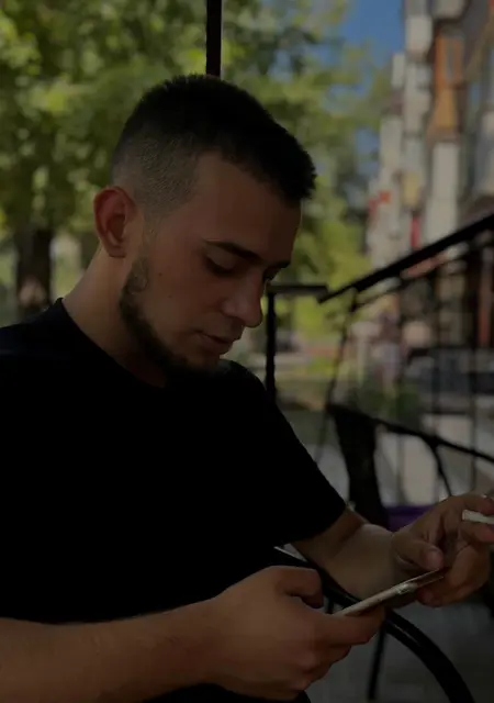 Я Влад, 22, знакомлюсь для общения в Кривом Роге