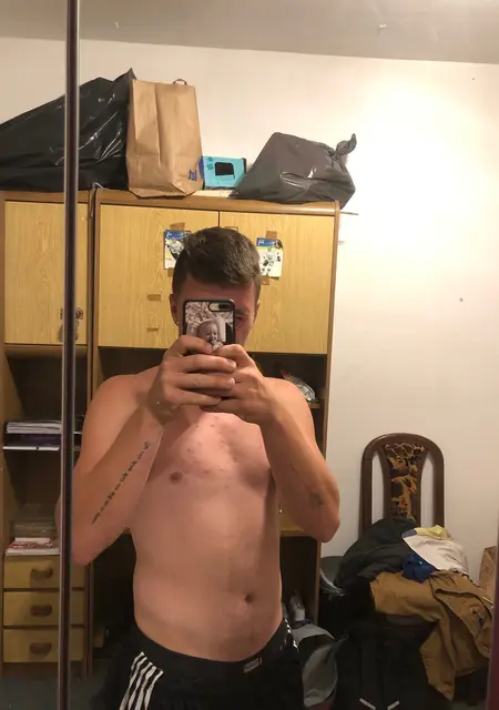 Я Petr, 24, из Брно, ищу знакомство для общения