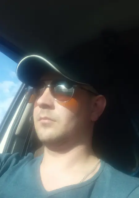 Ivan из Хмельницкого, ищу на сайте знакомства на одну ночь