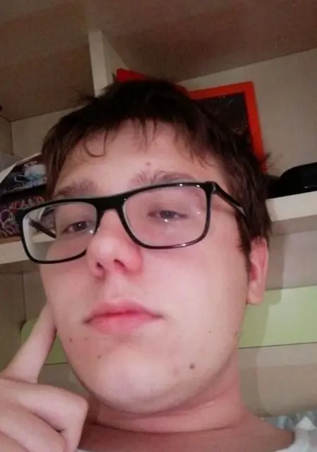 Lorensky из Рима, мне 19, познакомлюсь