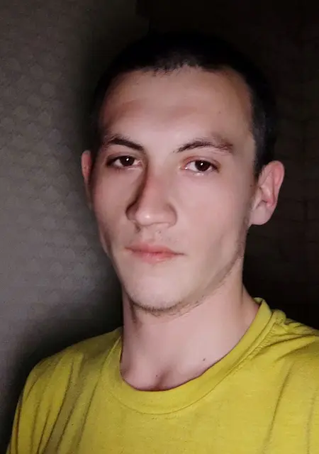 Никита из Павлограда, мне 29, познакомлюсь для общения