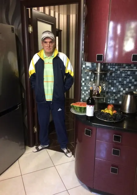 Юрий з Павлограда, мені 44 років, познайомлюсь без зобов'язань