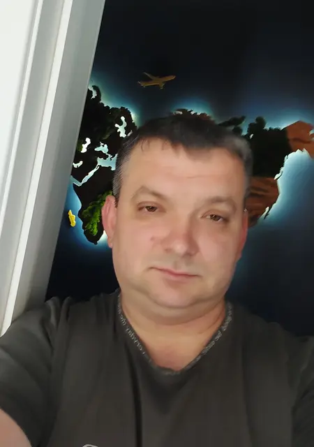 Дмитрий Людмила из Мерефы, мне 40, познакомлюсь для приятного времяпровождения