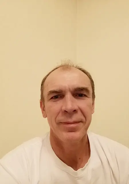 Я Валерий, 52, из Бреста, ищу знакомства на одну ночь