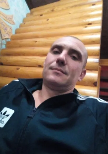 Виталий з Ровенек, мені 39 років, познайомлюсь для приємного проведення часу