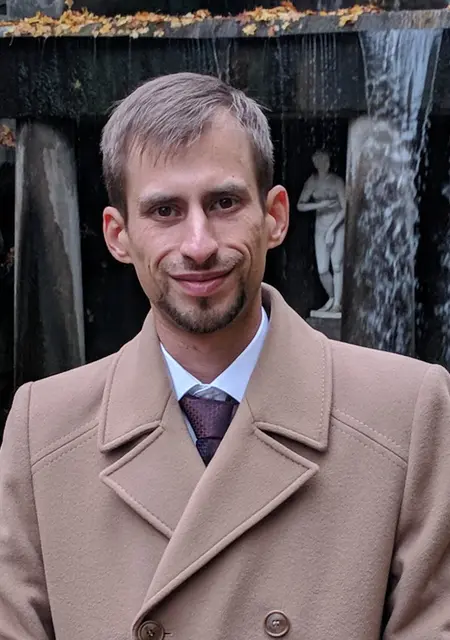 Александр из Херсона, ищу на сайте знакомства на одну ночь