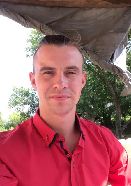 Я Серж, 30, из Полтавы, ищу знакомства без обязательств