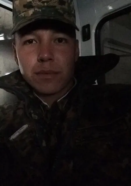 Я Nurbek, 26, из Тараза, ищу знакомство для постоянных отношений