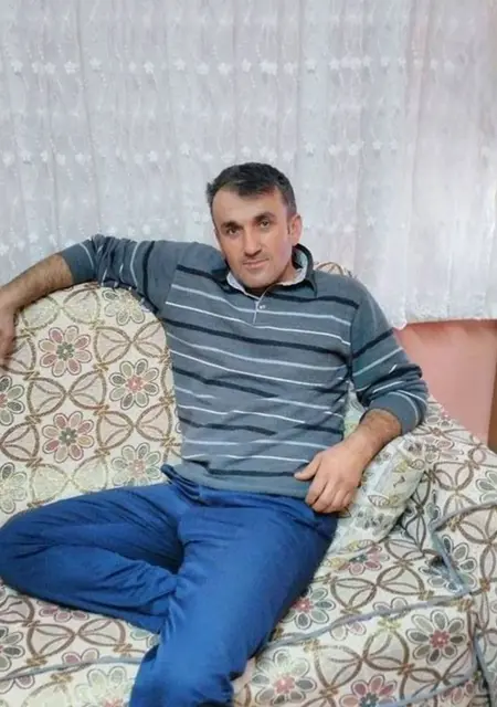 Nuri из Стамбула, мне 42, познакомлюсь