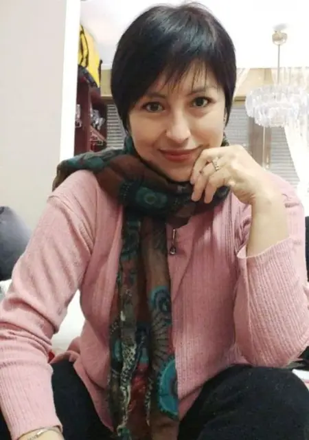 Soy Beatriz, 45 años, conociéndome para conversación virtual en Madrid