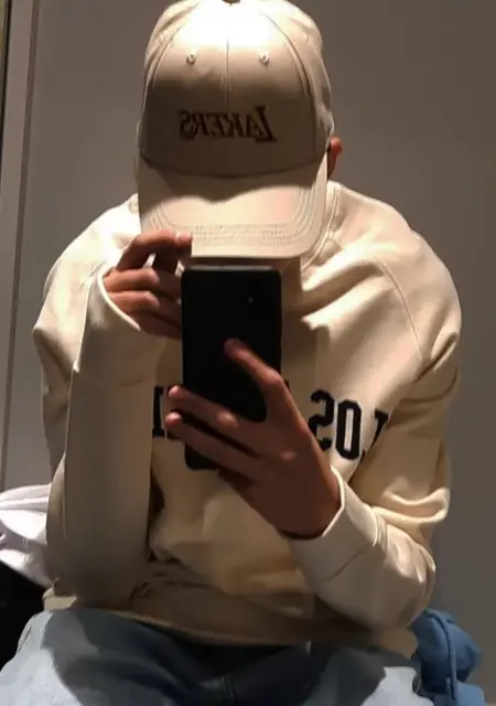 Я Назар, 24, из Кривого Рога, ищу знакомства без обязательств