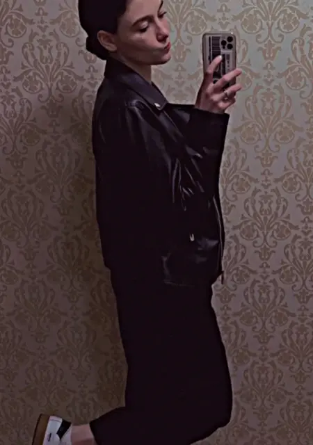 Карина з Вінниця, мені 20 років, познайомлюсь на одну ніч