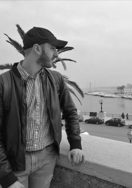 Я Uvic, 25, знакомлюсь в Риме